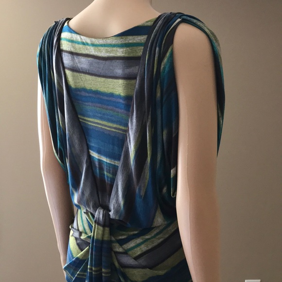 Nordstrom rack Rabbit Design  v neck dress Sz 6 - Picture 3 of 8